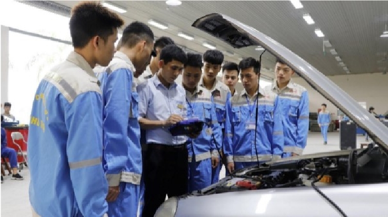 Tuyển sinh ngành Công nghệ ô tô
